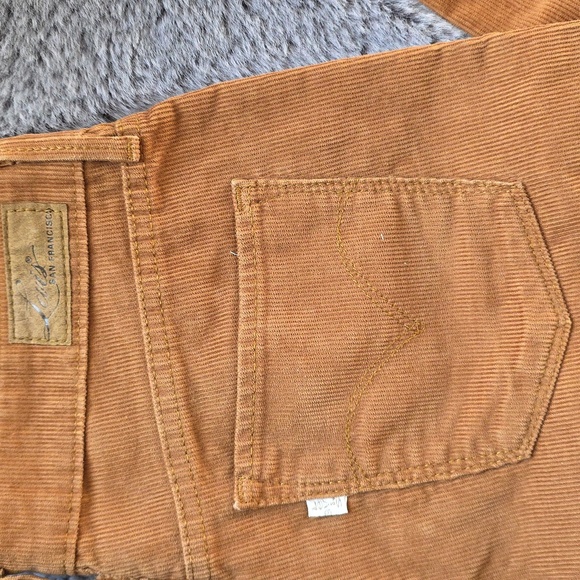 Levi’s San Fran Demi Curve Classic straight-leg Brown corduroy size 8 / 29 - Picture 5 of 10